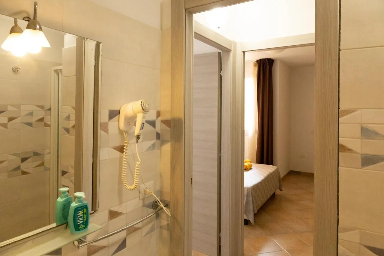 Maris Apartments & Bedrooms Alghero