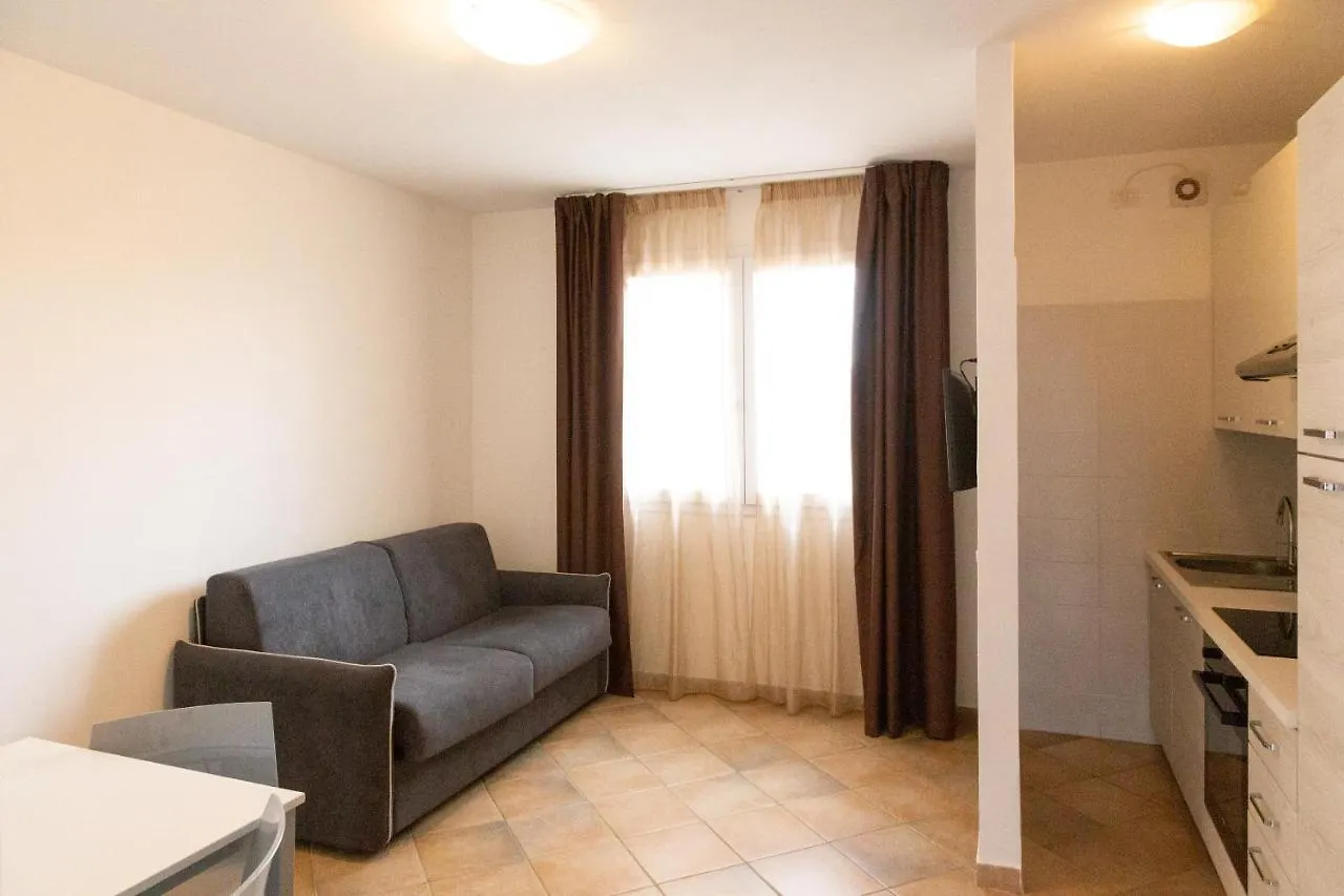 Maris Apartments & Bedrooms Alghero
